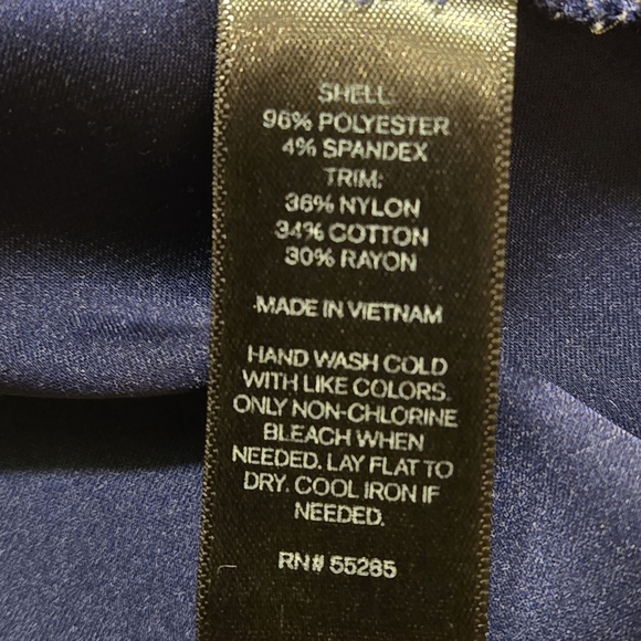 Express Women's Blue Chiffon Blouse Cap Sleeved Black Inlaid Lace Yoke Size XS - Picture 6 of 9